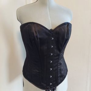 Black Corset 🤩
